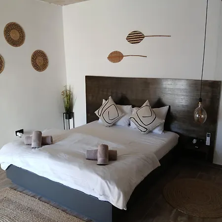 Eli Apartment